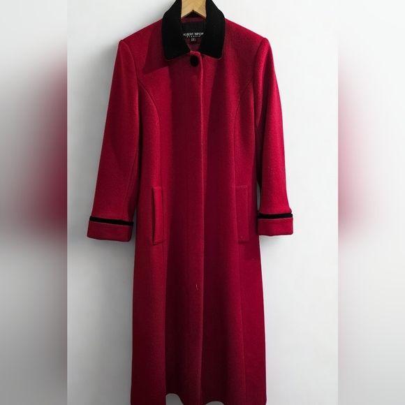 Offers Vintage Albert Nipon Red Long Coat - Picture 2 of 14